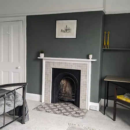 度假居 Spacious Home, By Headingley Stadium, Lgi, Arena, And The Of *