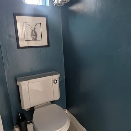 Spacious Home, By Headingley Stadium, Lgi, Arena, And The Of 度假居