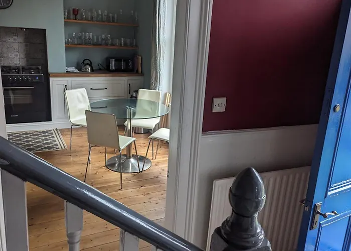 Дом отдыха Spacious Home, By Headingley Stadium, Lgi, Arena, And The Of