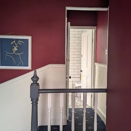 Spacious Home, By Headingley Stadium, Lgi, Arena, And The Of بيت للعطل ليدز