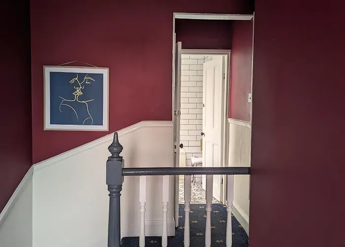 Spacious Home, By Headingley Stadium, Lgi, Arena, And The Of Holiday home Leeds (West Yorkshire)