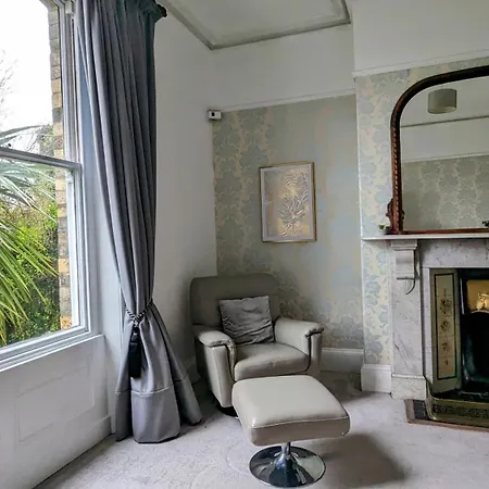 Spacious Home, By Headingley Stadium, Lgi, Arena, And The Of Vakantiehuis *